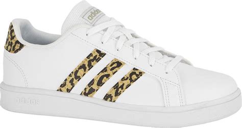 tijgerprint adidas schoenen